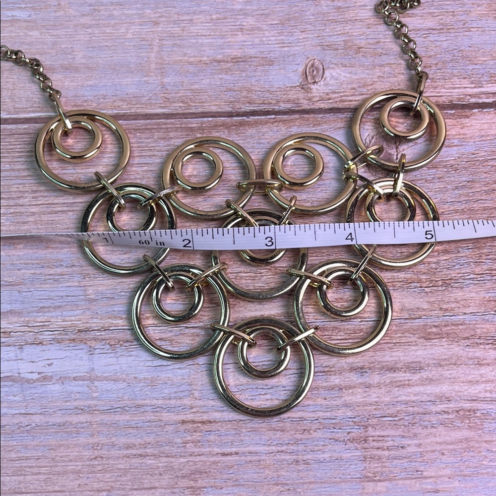 Circle Gold Linked Statement Necklace - image 7